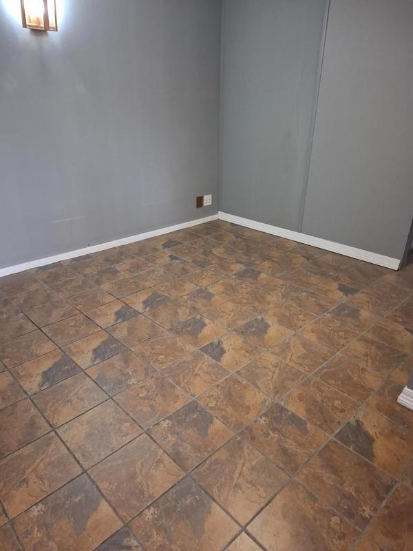 To Let 2 Bedroom Property for Rent in Bothasig Western Cape